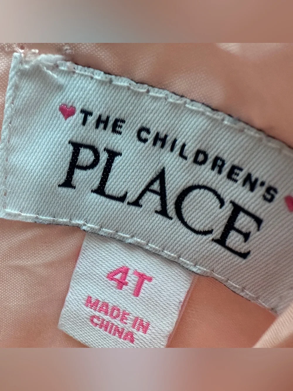 The Children's Place girl’s Blush Pink Textured Pleated Party Dress.  Size 4T.